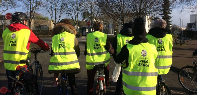 9 décembre nouveaux gilets vélos école !